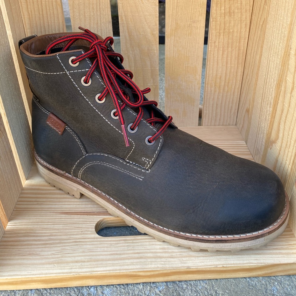 KEEN Men's Hiking Trail Fashion Boots Size 11.5